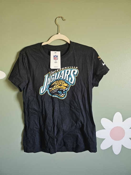NFL Tops - Jacksonville Jaguars NFL Black Graphic Tee